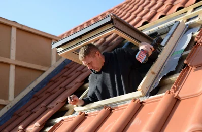 Pose de fenêtres de toit Velux à Néré